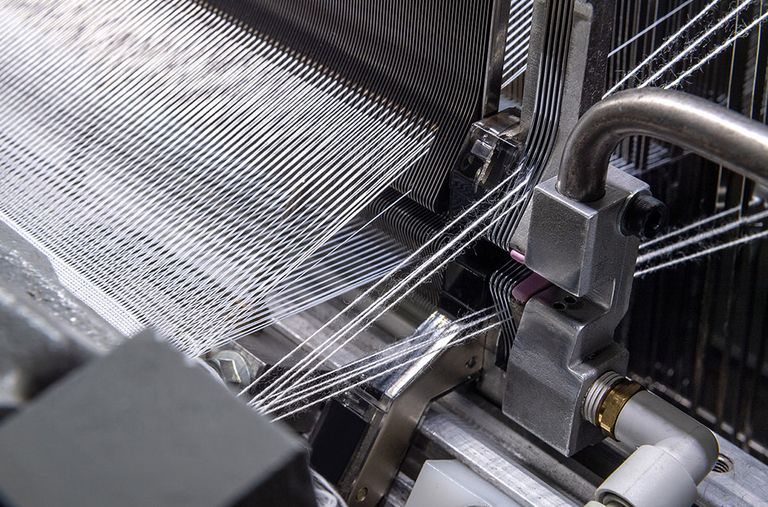 Weaving production on machine